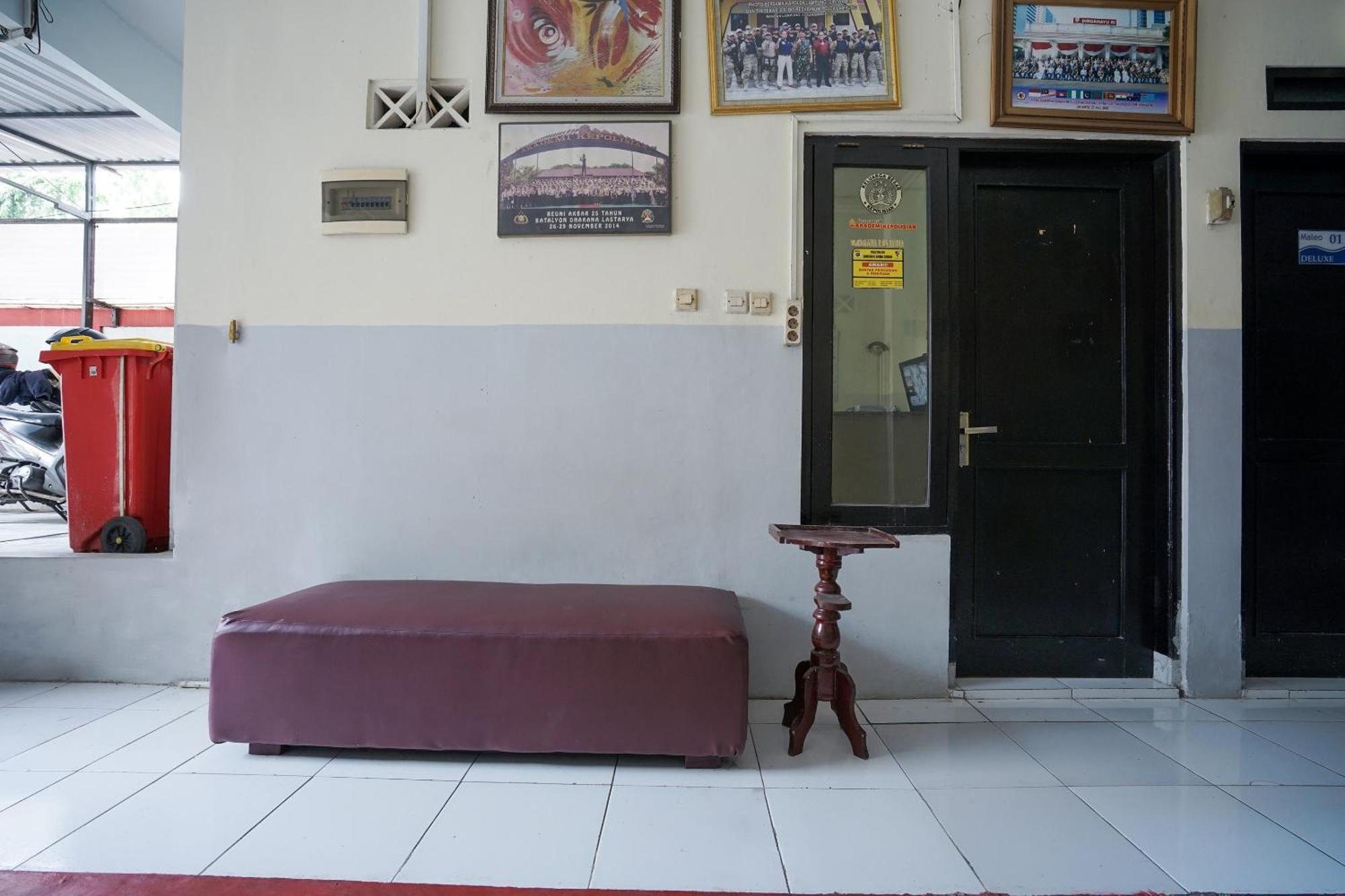 Hotel O Seturan Near Hartono Mall Yogyakarta Formerly Maleo Kostel Kejayan Kültér fotó